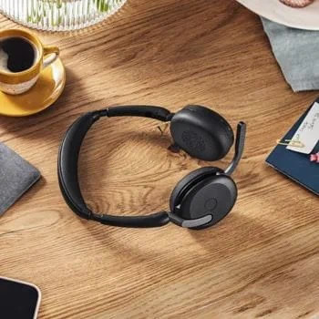 Smart Connectivity for Efficient Collaboration